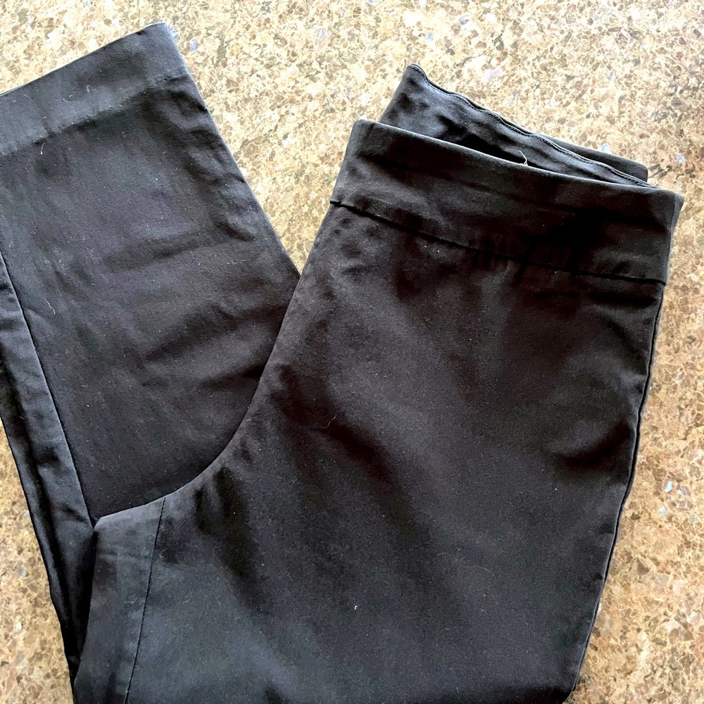 SO SLIMMING BY CHICOS BLACK CROP PANTS SIZE 2.5